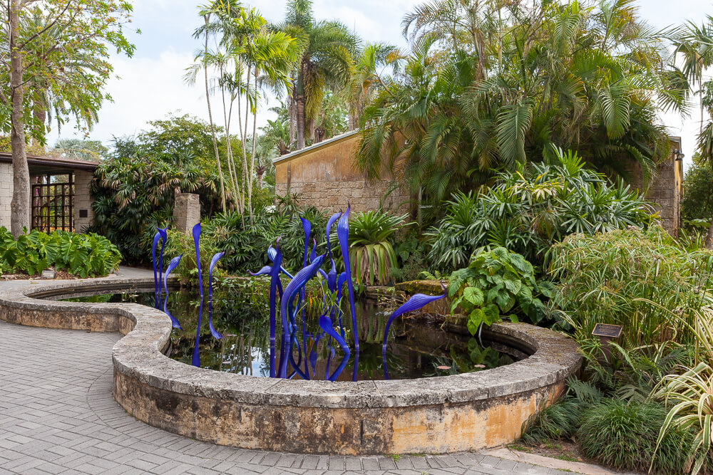 Chihuly glass sculpture Fairchild Tropical Botanic Garden 